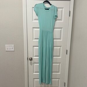 Elegant Mint Green Maxi Dress